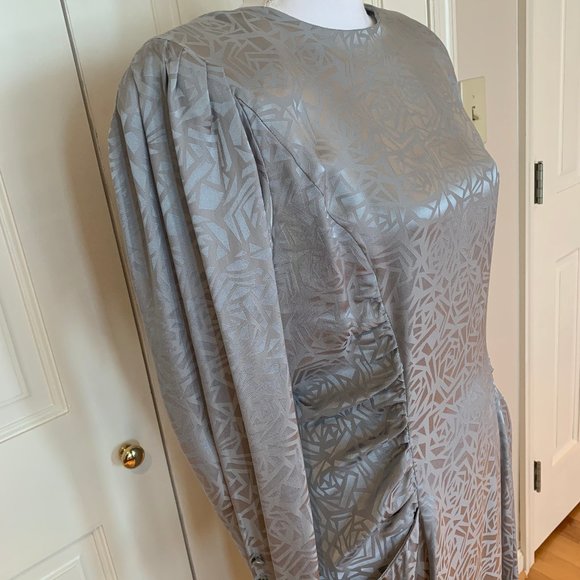 Gorgeous Vintage 100% Silk Gray Dress - Picture 5 of 11